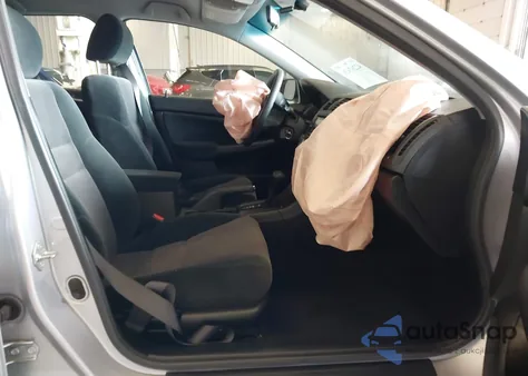 2004 Honda Accord 2.4 Lx из США, поврежденный, VIN 1HGCM563X4A179441